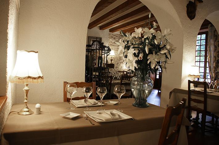 Logis Hostellerie Du Grand Duc Hotel Restaurant Gincla Εξωτερικό φωτογραφία