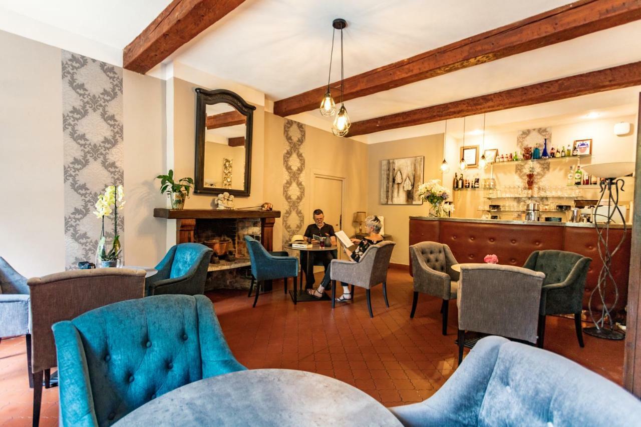 Logis Hostellerie Du Grand Duc Hotel Restaurant Gincla Εξωτερικό φωτογραφία